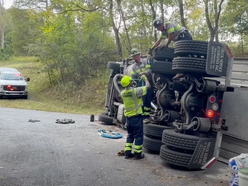 Holcomb Rock Road tractor-trailer recovery